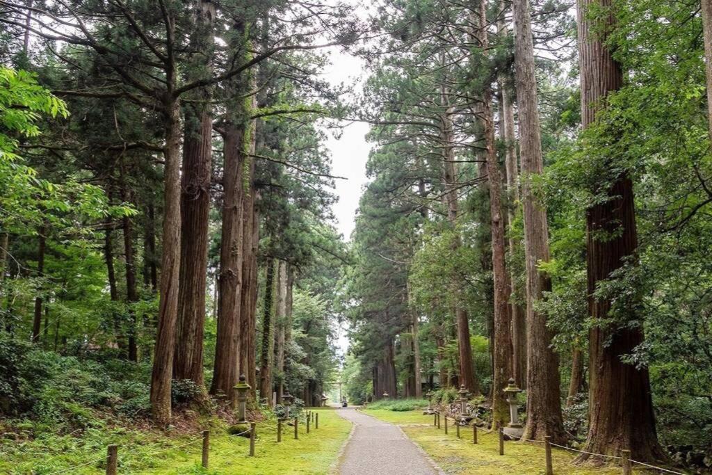 Bbq可 1日1組限定 貸切別荘 秘密基地 は恐竜博物館まで3Km スキージャム勝山まで12Km Katsuyama Extérieur photo